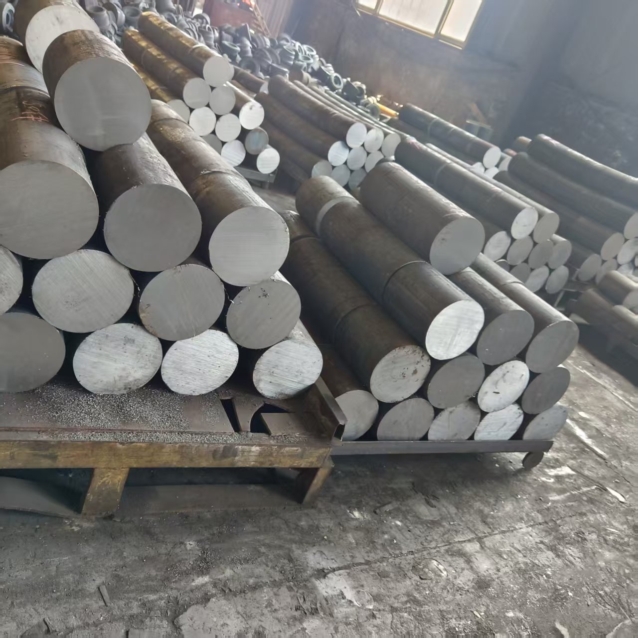 支重轮生产厂家工程案例